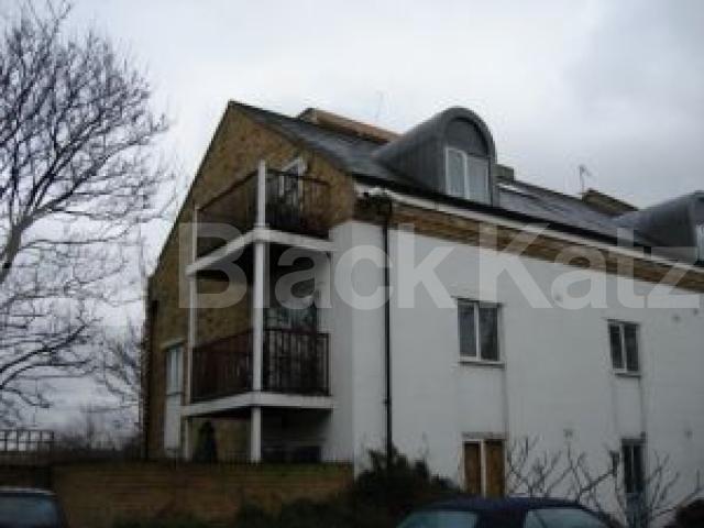 			LET, 1 Bedroom, 1 bath, 1 reception Apartment			 Park View Mews, Robsart Street, Stockwell